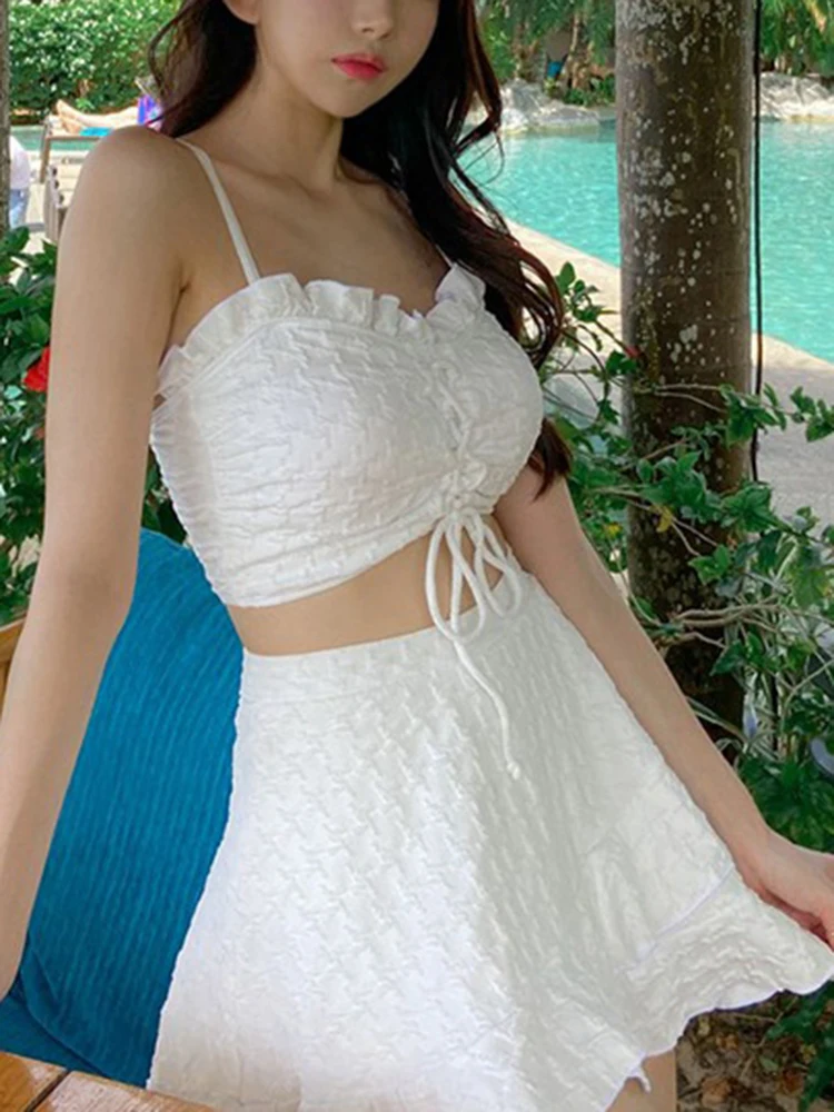 OIINAA Bianco Costumi da bagno Donna Halter Ruffled Bikini Set Coulisse Lace Up Split Costume da bagno a vita alta Gonna da spiaggia Estate 2025 Nuovo