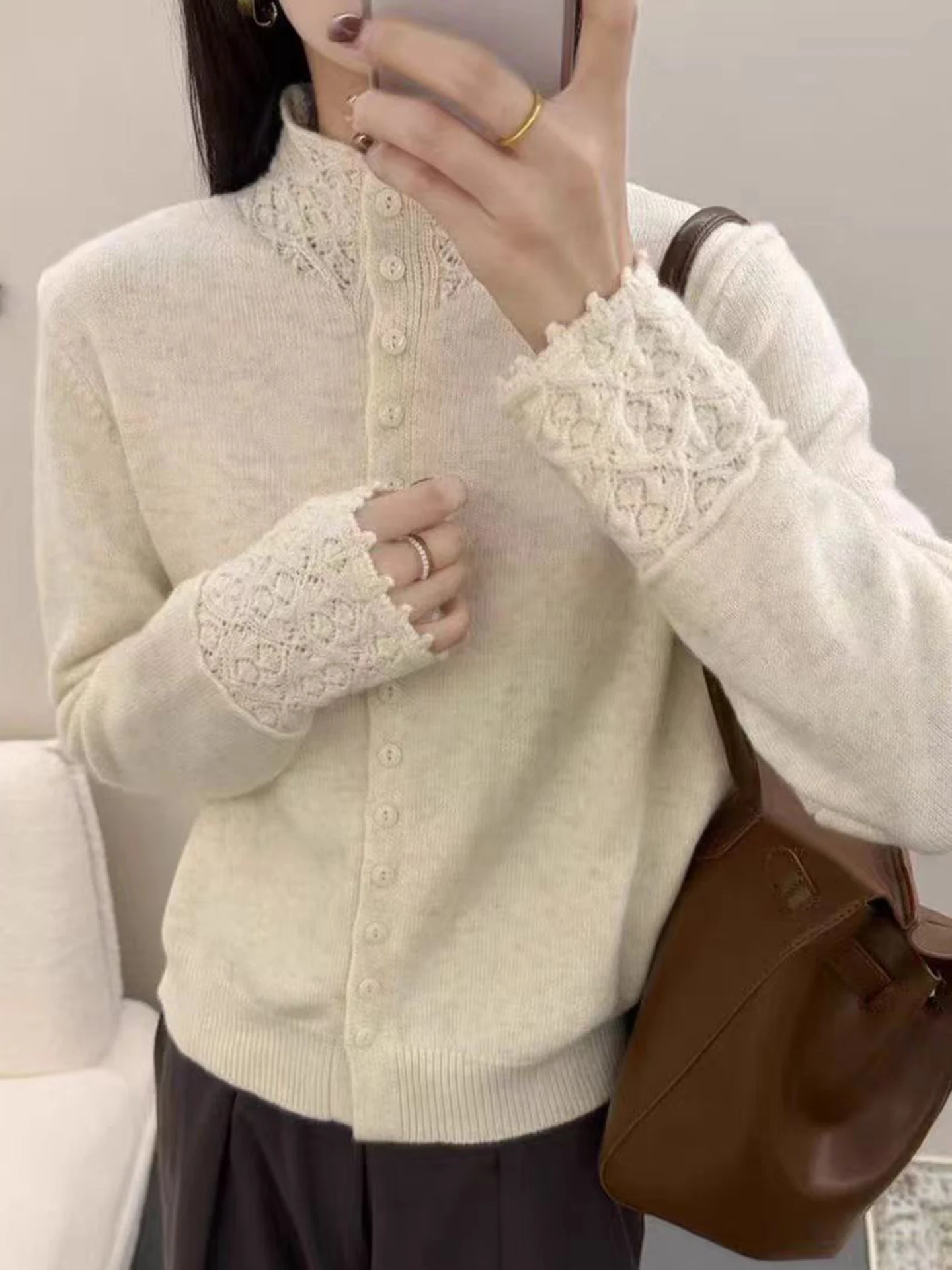 Suéter de malha vermelho retrô com gola vazada, botão único, moda versátil, agasalhos para mulheres