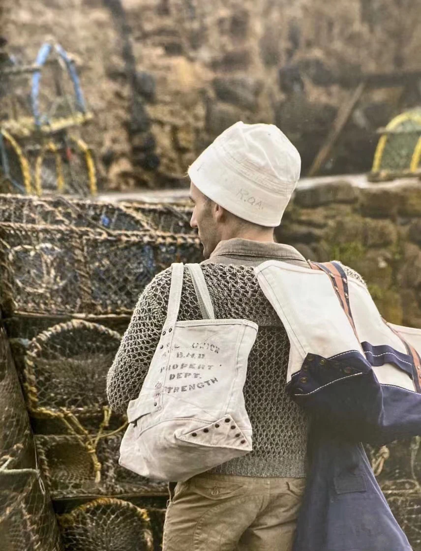 25ss KAPITAL Hirata Retro Heavy Duty Water Washed Used Men's and Women's Single Shoulder Cross Carrying Postman Tote Bag - Image 4