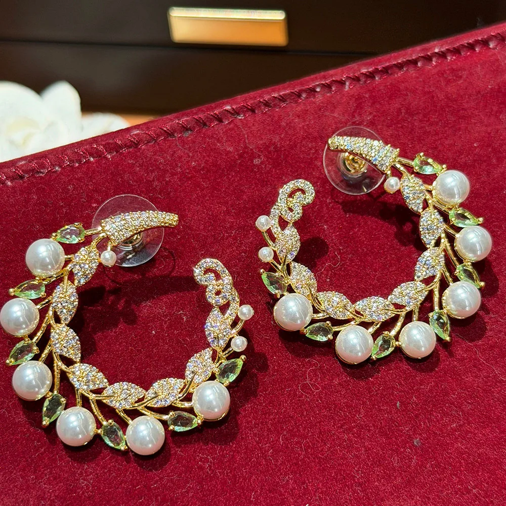 Korean Fashion Light Luxury Zircon Flower Fashion Elegant Fringed Earrings