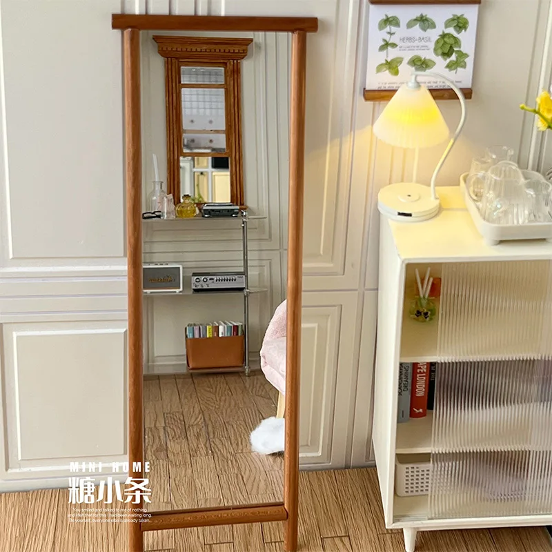 

1/6 Doll House Model Furniture Accessories Cherry Wood Glass Floor Mirror Bjd Ob11 Gsc Blyth Soldier Lol Dollhouse Miniatures