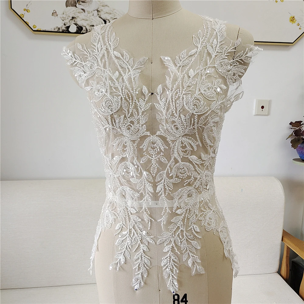 

Свадебная кружевная ткань с цветочной окантовкой, вышитые бусины своими руками, блестки, декор на переднюю грудь, аксессуары для свадебных платьев