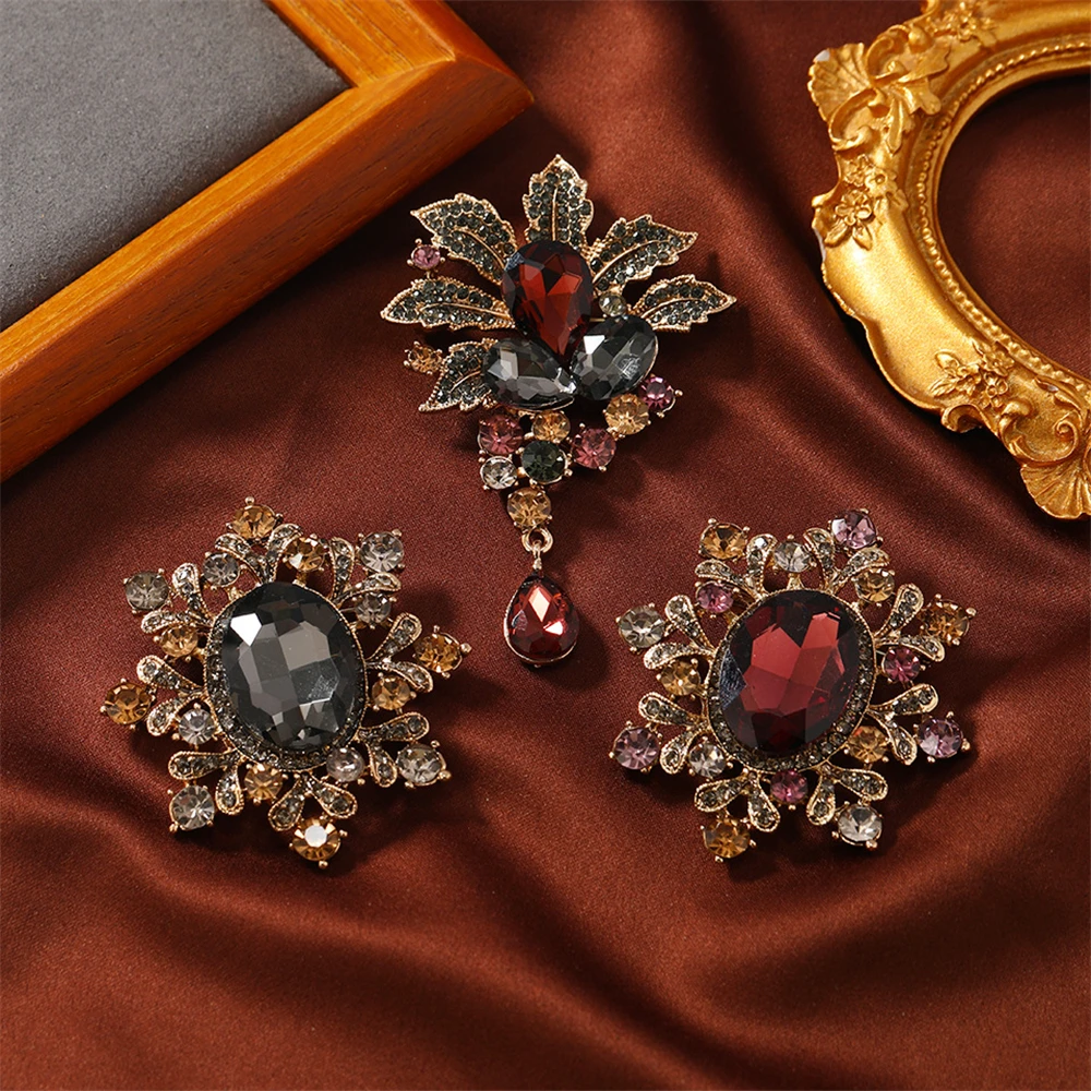 Vintage Flower Tree Brooch For Women Men Exquisite Luxurious Design Palace Style Fashion Brooch Coat Accessories Party Gift