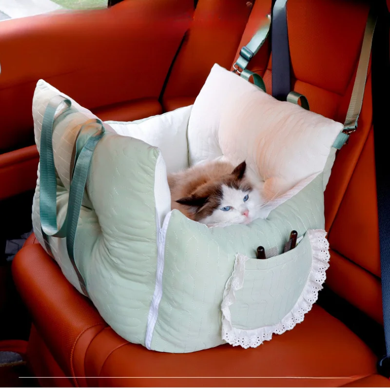 Pet car bed Doghouse and cathouse Travel bag Small Dog and Cat Safety Seat Car Mat Magic Tool