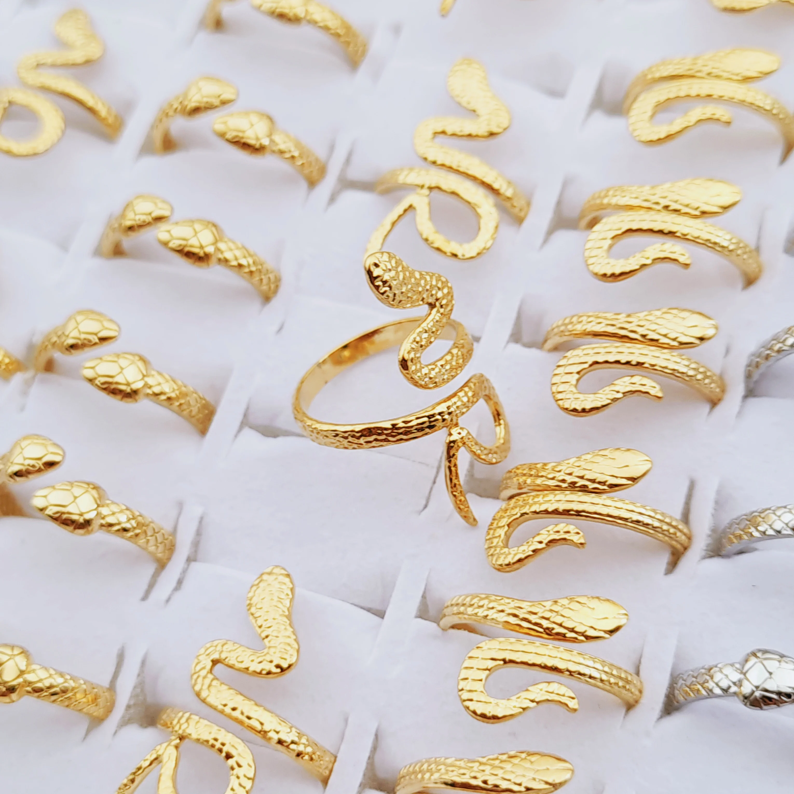 10pcs Wholesale Vintage Gothic Mixed Snake Stainless Steel Ring Punk Adjustable Jewelry for Men and Women Party Gifts