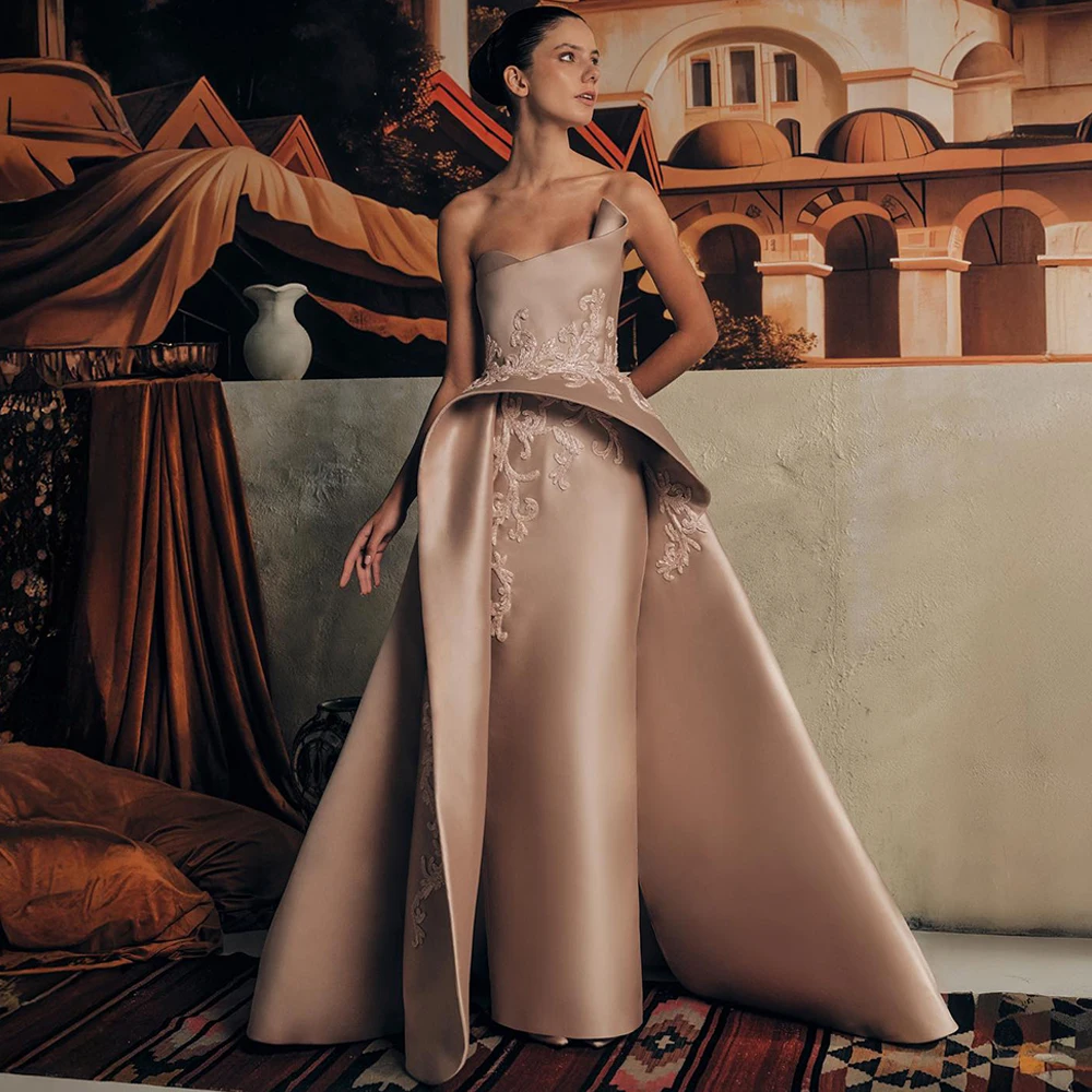 

Delicate Satin Evening Dress Temperament Strapless Customized Prom Dresses Chapel Train Zipper Back Bespoke Occasion Gowns