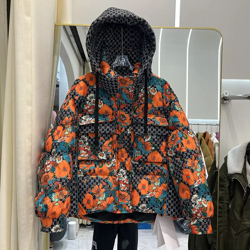 European Station 2024 New Fashion Short Print Down Jacket Hooded Women Parka Thick Winter Loose Warm White Duck Down Coat Female