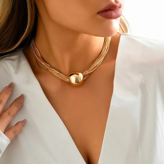 Przesadny skręcony masywny łańcuszek naszyjnik dla kobiet Punk Big Ball Pendant Choker Clavicle Link Grunge Jewelry Steampunk Men New