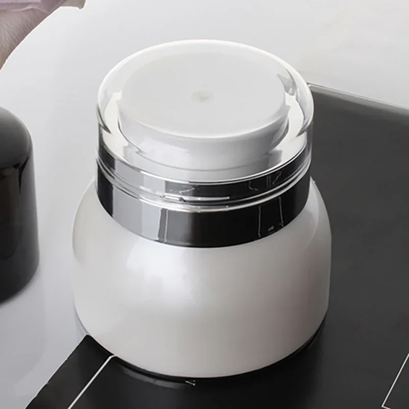 Botol Isi Ulang Vakum 30G/50G Botol Kosong Kosmetik Travel Botol Dispenser Dapat Digunakan Kembali untuk Kotak Gaya Tekan Krim Wajah