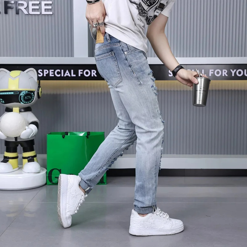 2024New Men's Summer Thin Light Blue Ripped Jeans Men's Slim-Fitting Small Straight Stretch Casual Long Pants