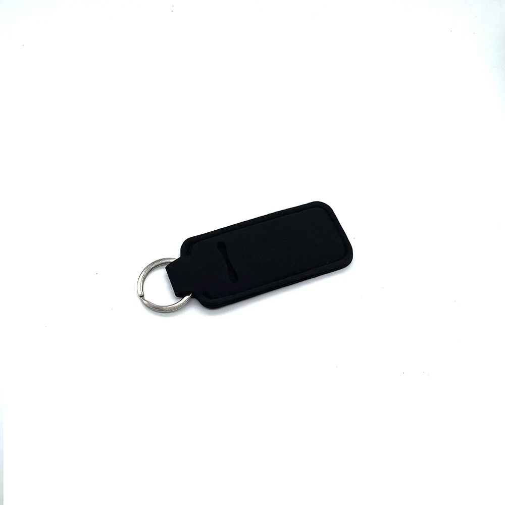 8pcs Lip Balm Holder solid color lipstick cover lipstick cover outdoor portable women\'s lipstick pendant key chain