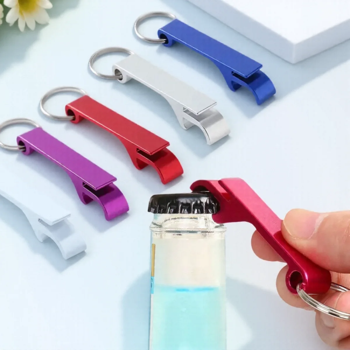

5 шт., мини-брелки с открывалкой для консервных банок, алюминиевая многофункциональная открывалка для бутылок для домашнего бара, садовой вечеринки