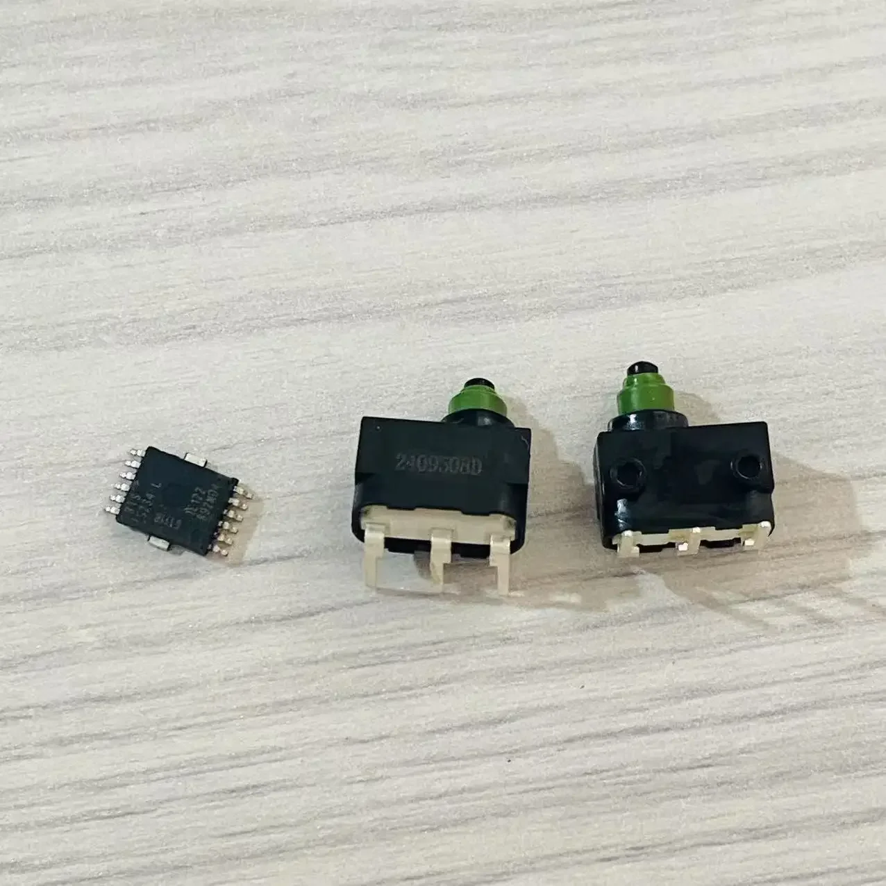 

Ремкомплект замка рулевой колонки (ELV) 8K 0905852 A для Audi A4 A5 2008-2015 Код неисправностей 02811