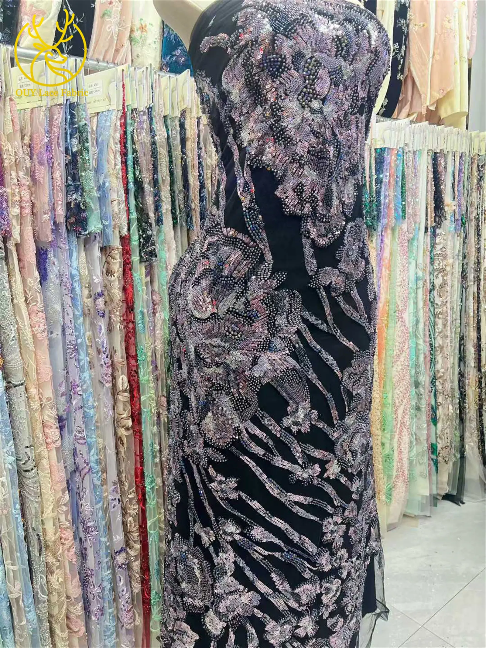 Luxuriöser afrikanischer handgefertigter schwerer Perlen-Spitzenstoff 2026 nigerianischer Pailletten-Mesh-Spitzenstoff für Damen, Party, Hochzeitskleid – Detail 8