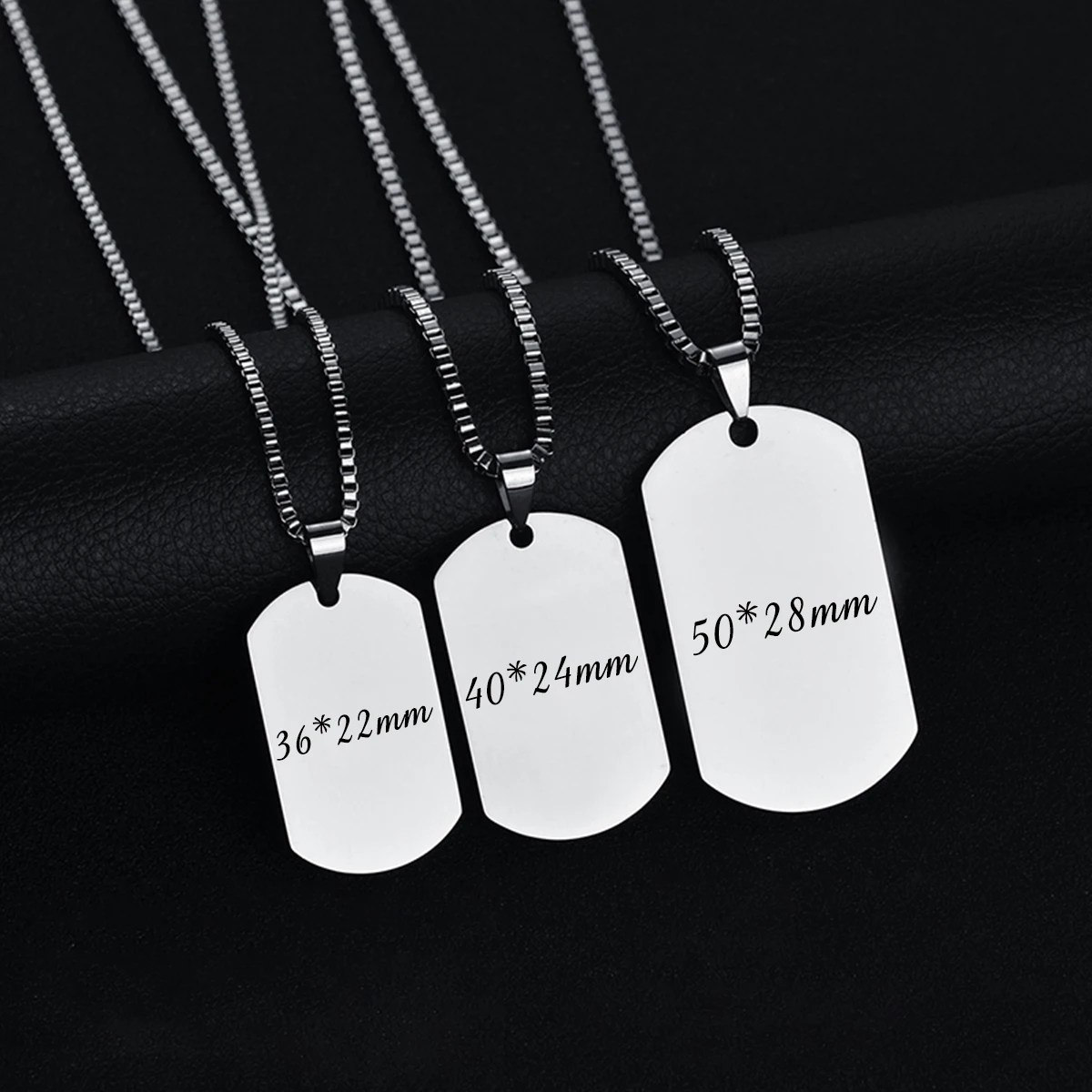 Akizoom Engrave Name Photo Necklace Box Chain Stainless Steel Customized Picture Drawing Pendant for Women Family Jewelry Gift