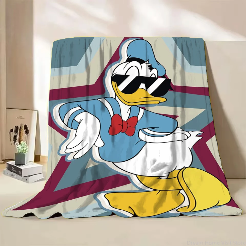 Disney Donald Duck Flannel Kids Adult Blankets Cartoon Cute Plush for Home Bedroom Sofa Picnic Office Cover Blanket MINISO Gifts