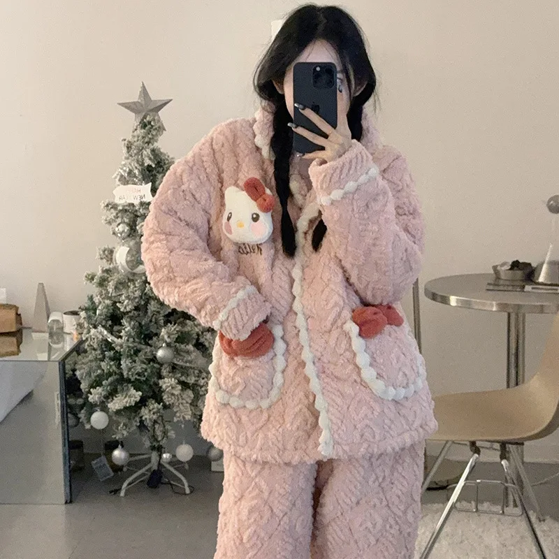 

Kawaii Hello Kitty комплект для женщин 2025 зимняя пушистая тканевая одежда для сна Y2K эстетичная домашняя одежда из двух предметов теплая свободная посадка удобная