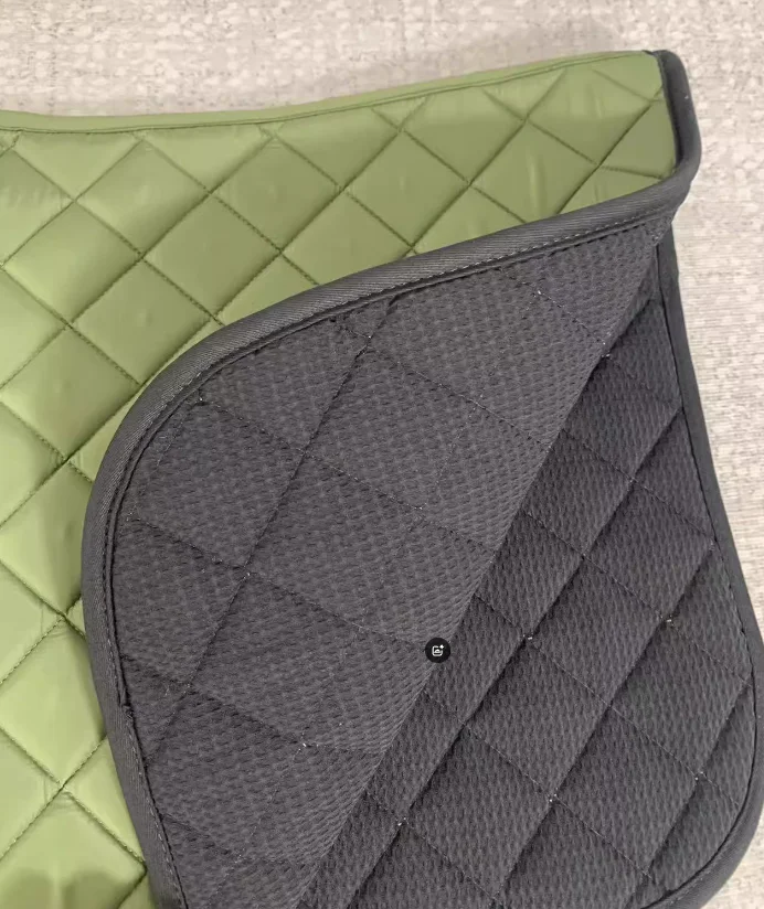 Equestrian Saddle Pad Softness and Comfort Saddle Pad Horse