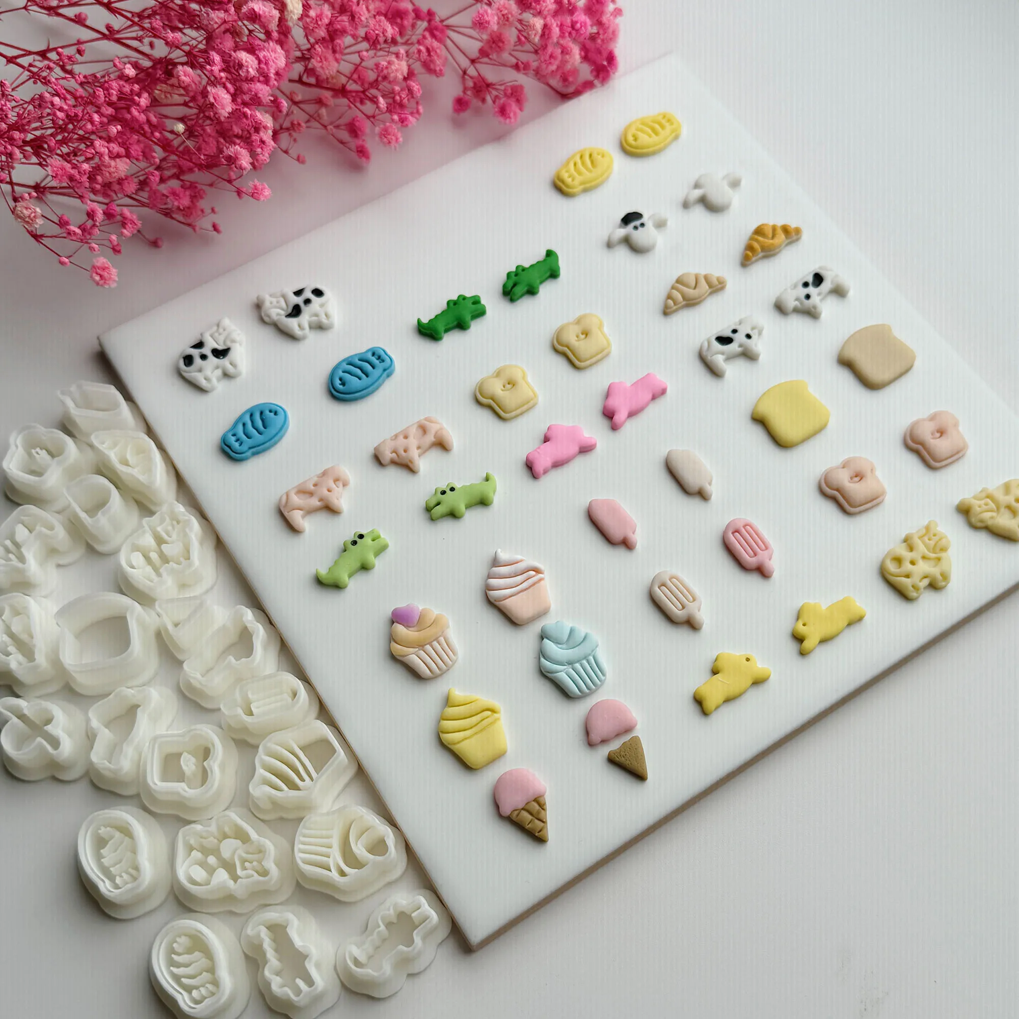 MINI Cute Crocodile/Cow/Rabbit/Cupcake/Toast/Bread Shaped Polymer Clay Cutters Mirror Cutting Mold For DIY Earrings Decoration