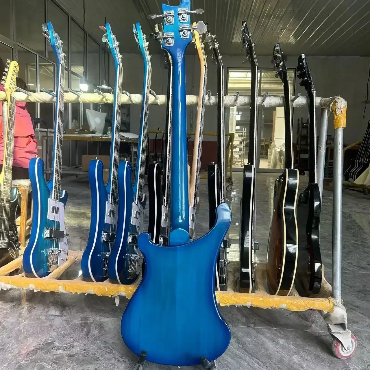 Electric Guitar, Bass Guitar, Basswood Body, Transparent Blue Color, Rosewood Fretboard, High Quality, Free Shipping, Gleeson