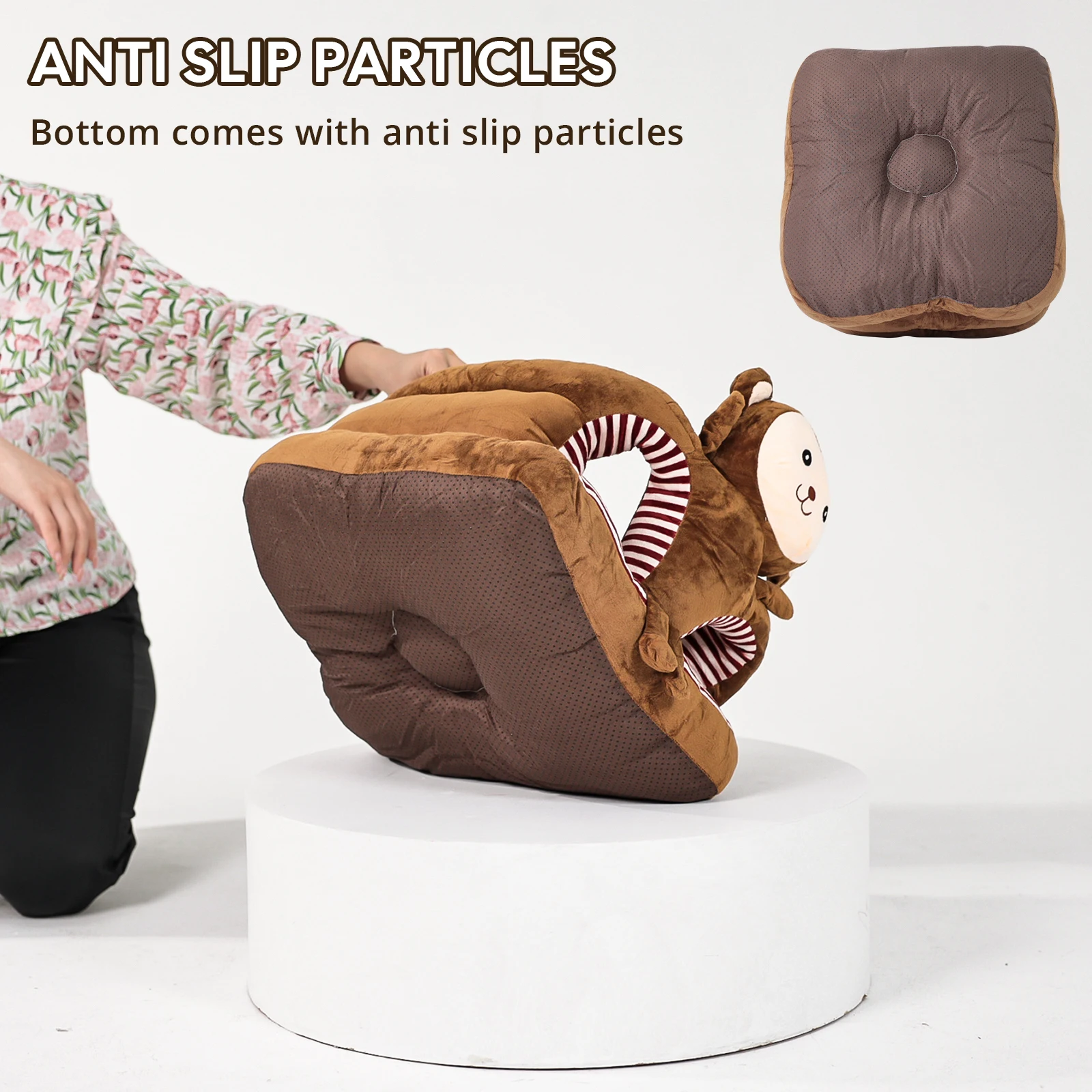 أريكة أطفال بقاعدة حبيبية لا تنزلق بسهولة، خفيفة الوزن، وسهلة الحمل، مما تسمح للأطفال على تعلم هو