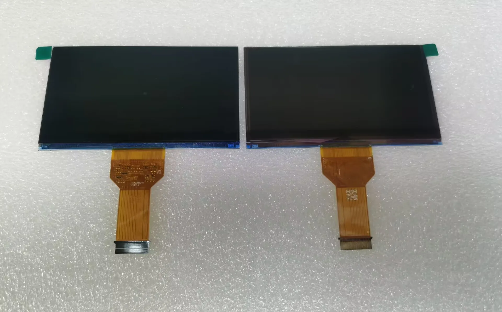 For Lethal Weapon w9s w8s w2s w12 1540386301 FPC-HX81-V1.0 projector LCD screen Display  replacement free shipping