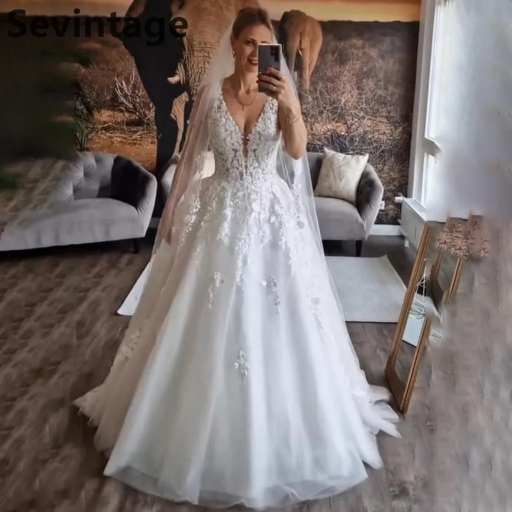 Sevintage 2025, sexy V-Ausschnitt, Spaghettiträger, Hochzeitskleid, Tüll, A-Linie, Spitze, Applikationen, Brautkleider, individuell gestaltet