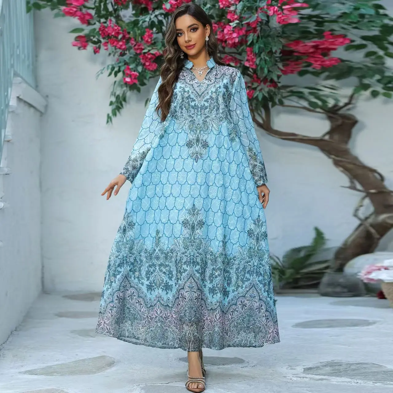 Faionable bestickte bedruckte Robe Dr. Langer A-Linien-Rock Hohe Taille V-Ne Sommersaison Pflanzenblumenmuster Damen Dr