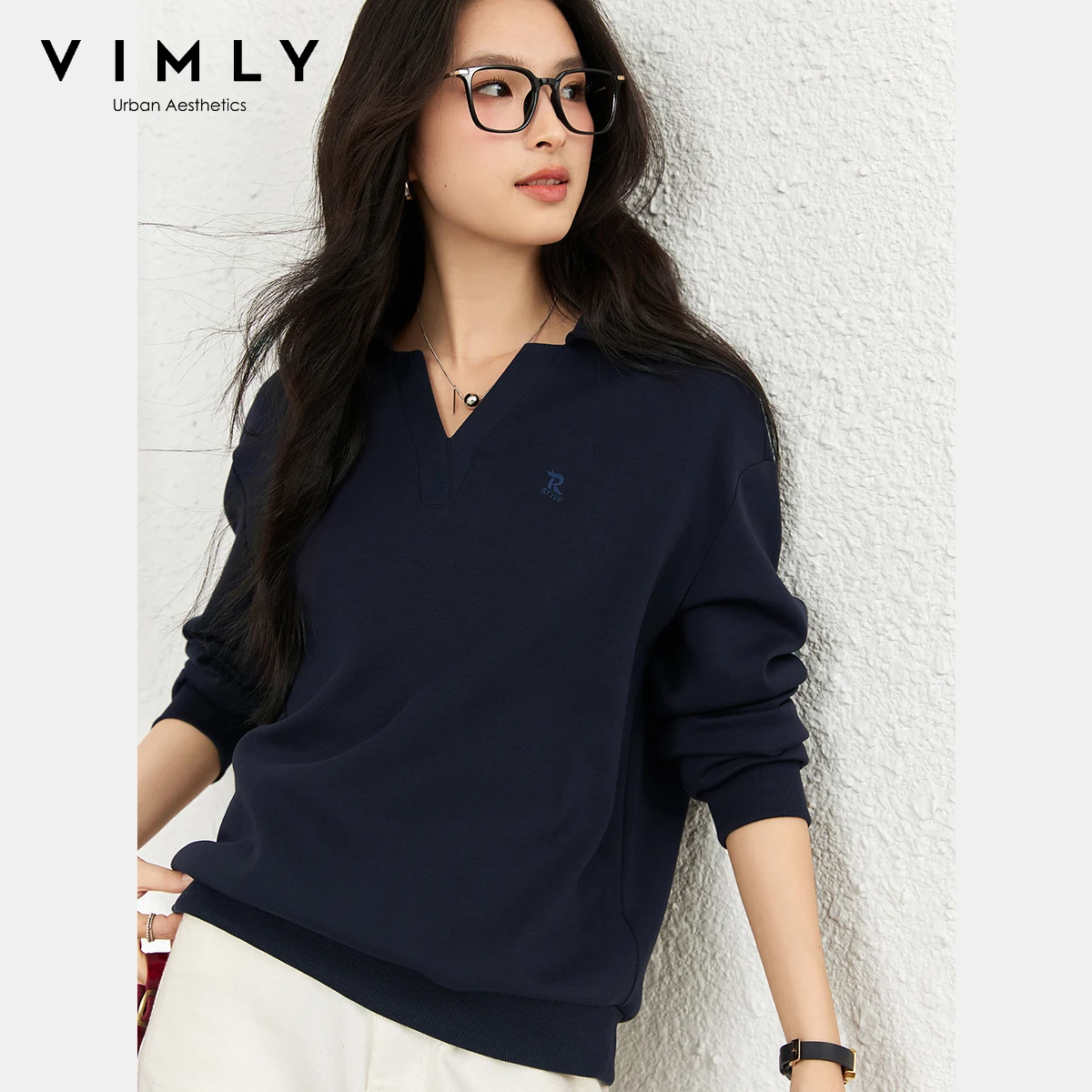 

VIMLY Navy Blue Women's Sweatshirts 2025 Autumn Embroider Letter V-neck Turn-down Long Sleeve Thin Knitted Woman Pullovers A2057