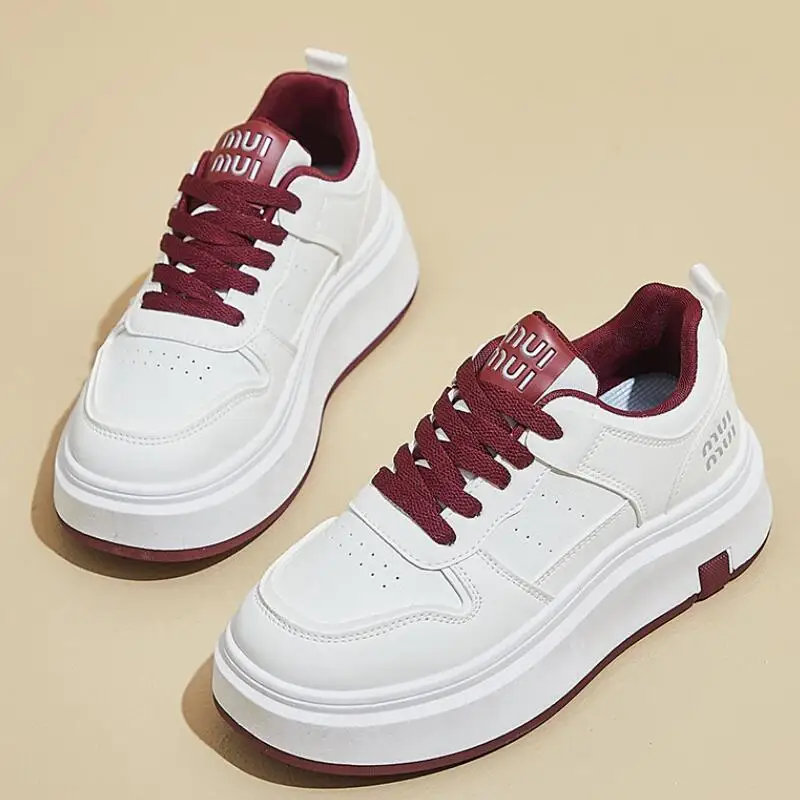 

2025 Four Seasons New Ladies All Match Fashion Board Shoes Increase Display thick-soled Women Shoes Outdoor Small White Shoes
