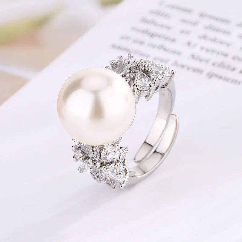 

New jewelry copper-plated platinum with pearls, elegant and light luxury women's ring 14mm