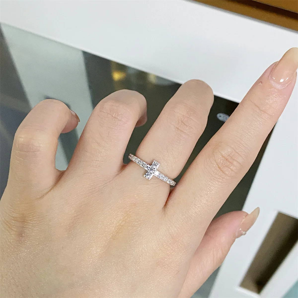 Luxury 18K Solid Platinum PT950 certifid tail ring ins style simple versatile T-shaped row ring full circle full diamond ring