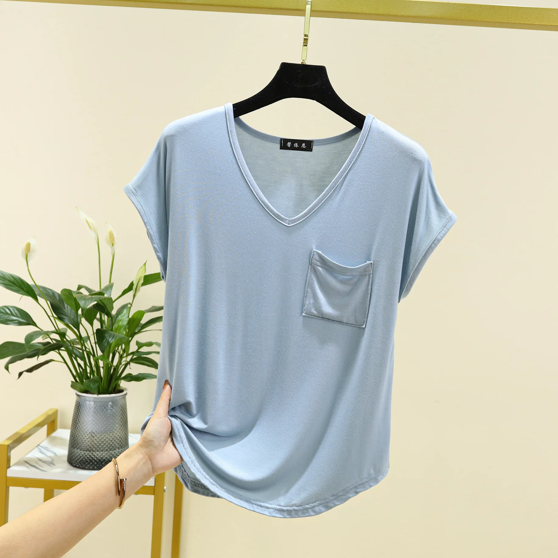 Women's Modal Summer Basic T-Shirt - Solid Color Korean Style Loose Fit Slimming Plus Size V-Neck Short Sleeve Top - Image 3