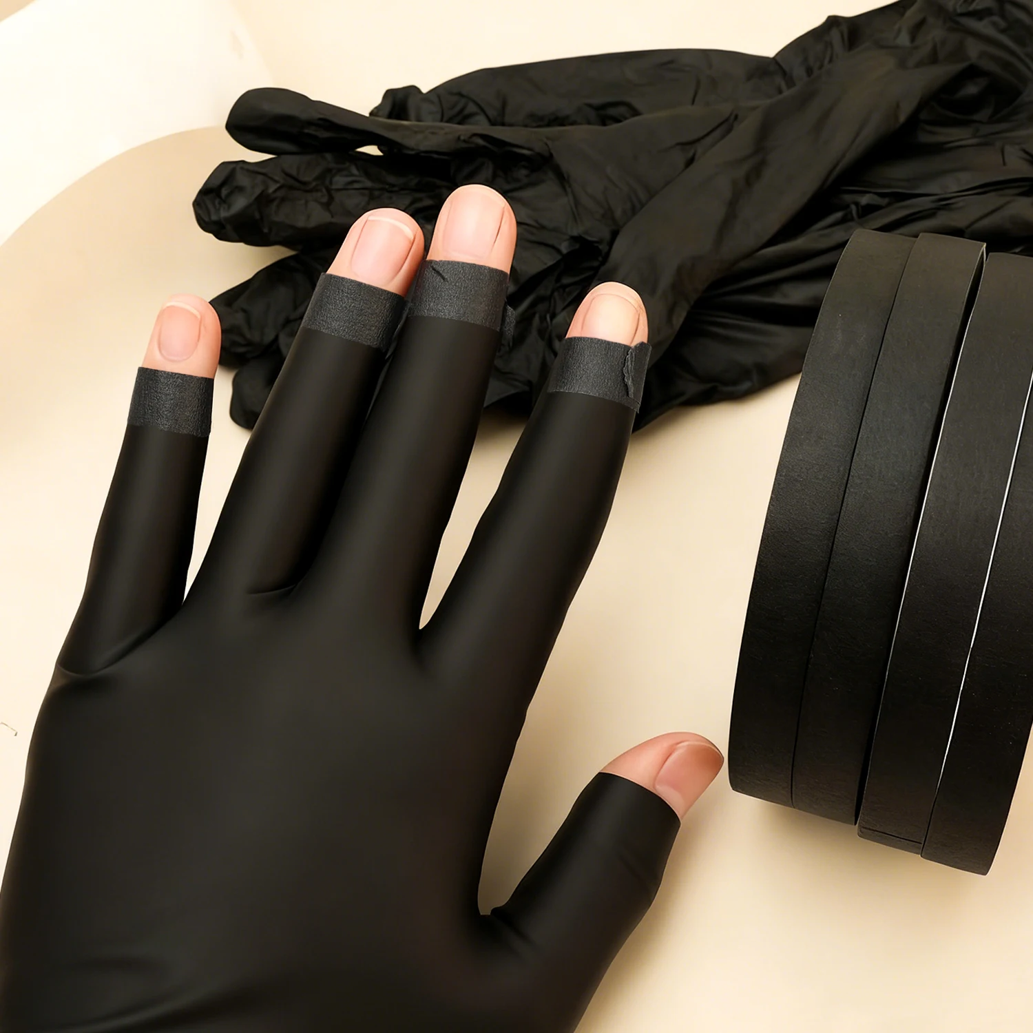 

10pcs Disposable Black Nail Art Gloves Anti UV Radiation Protection Gloves LED Lamp UV Protection Glove Sets Manicure Salon Tool
