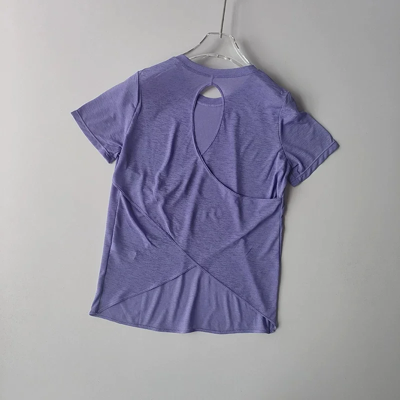 Damen Yoga-Überziehshirt mit strukturierter, kurzer Ärmelform, ausgestelltem Design, atmungsaktiv, schnelltrocknend, ideal für Pilates und Fitnessstudio. – Detail 30
