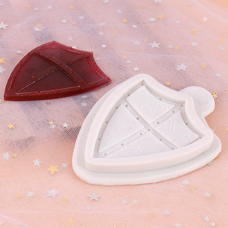 1pc Swords or Shield Shape Fondant Silicone Mold Baby Birthday Cake Decorating Tools Cupcake Cookie Baking Chocolate Moulds