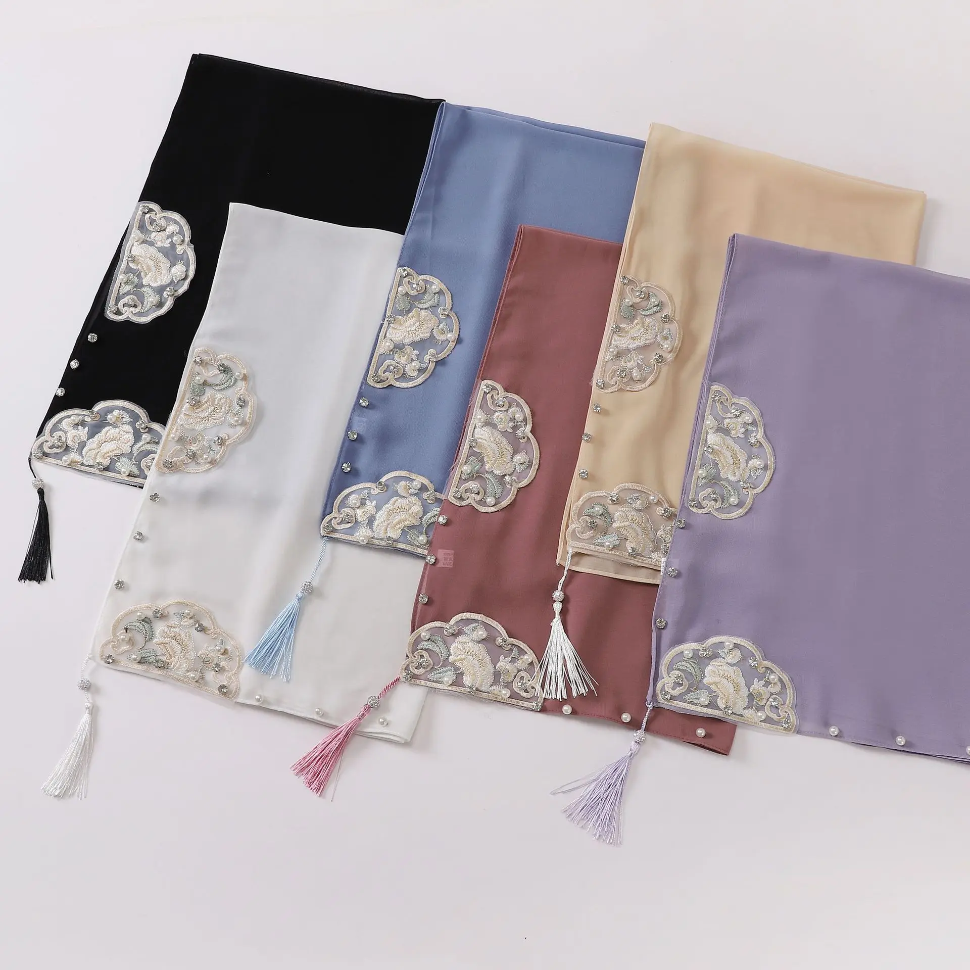 New Pearl Chiffon National Style Embroidered Diamond Tassel Chiffon Islamic Scarf Middle East Africa Headband 90*90cm