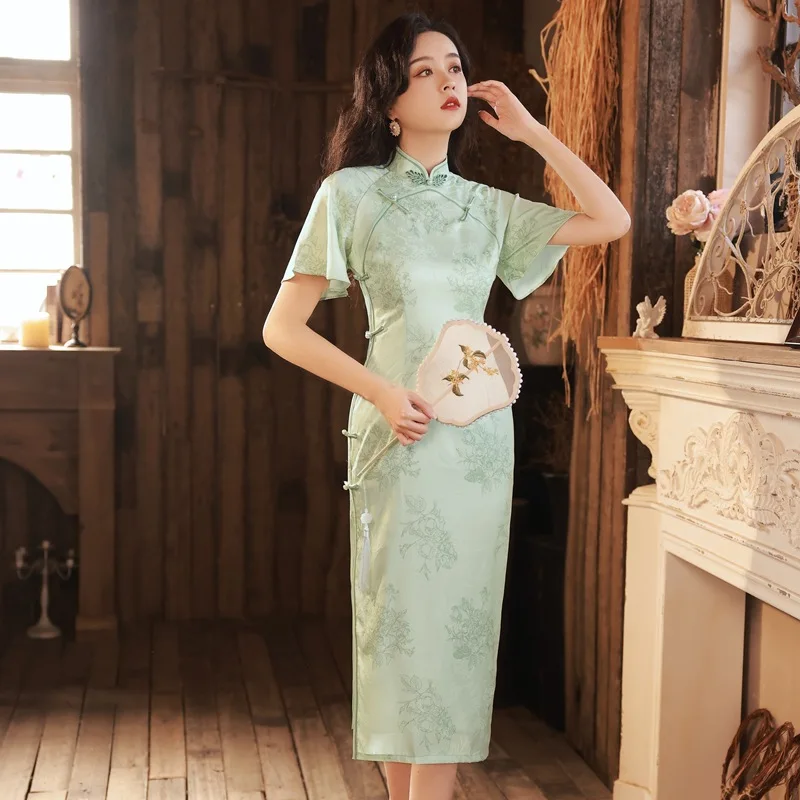 Qipao Meisjes Vintage Elegante Slanke Chinese Stijl Zachte Groene Witte Bloem Gedrukt Dagelijks Jurk Vrouwen Sexy Kostuum Retro Cheongsam