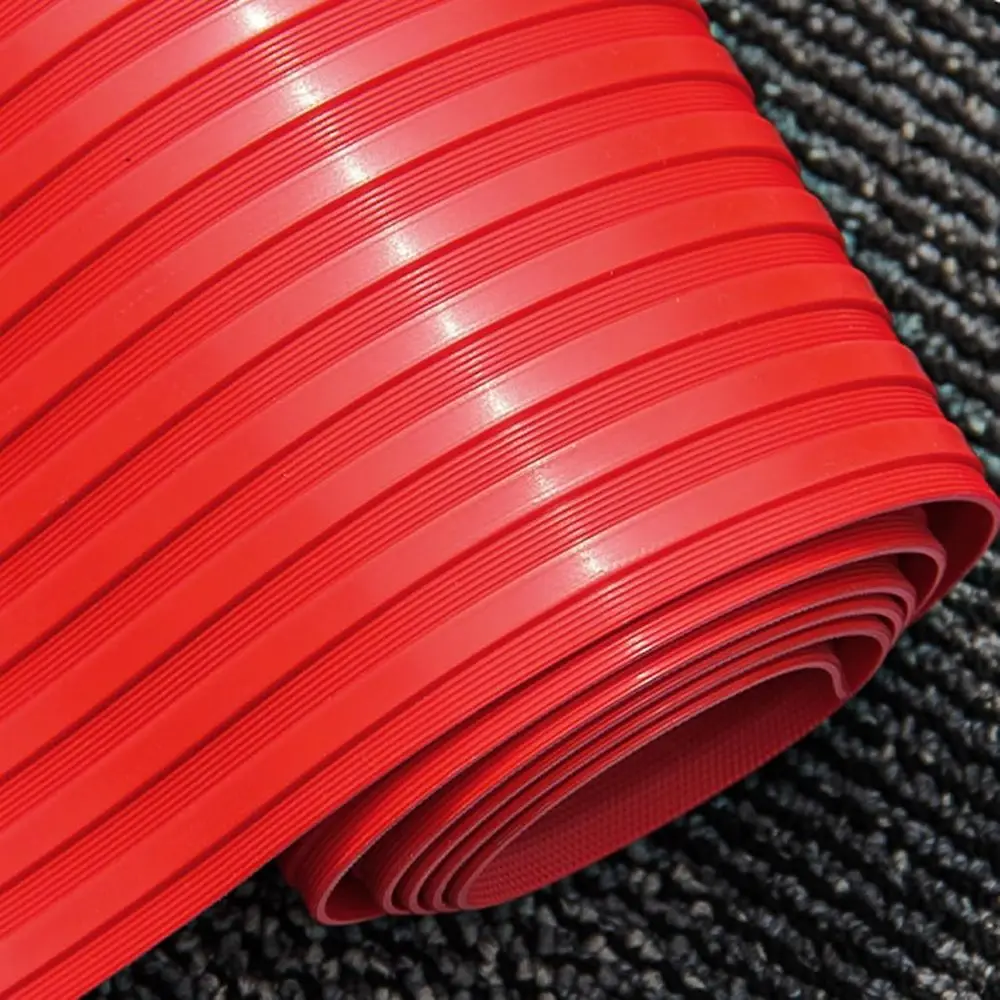 

Rubber Garage Floor Mats, 4.3ft x 5.2ft, Red, Suitable for Workbenches, Trailers & Landscaping