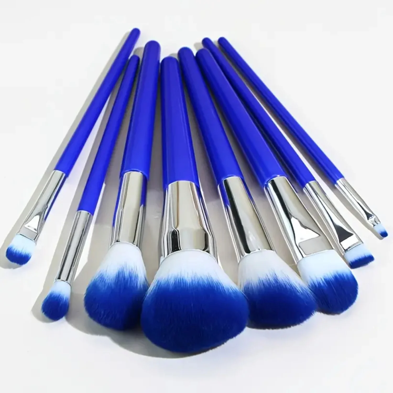 

Professional 8pcs Makeup Brush Set with Two-Tone Handles, Ideal for Foundation, Powder, Contour, Concealer, Eyeshadow Blending