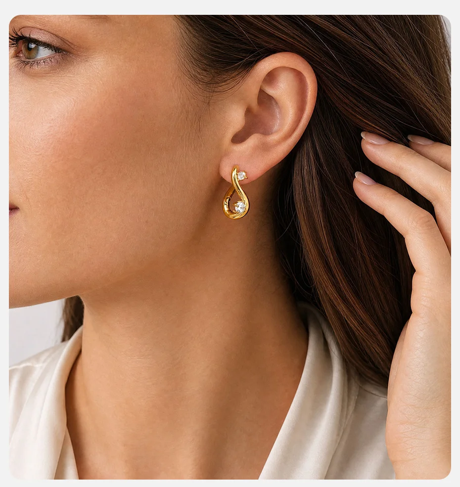 Vnox Trendige Vergoldete Geometrische Creolen für Damen, Edelstahl AAA Zirkon U-förmige Huggie-Ohrringe, Zierlicher Schmuck als Geschenk – Detail 2
