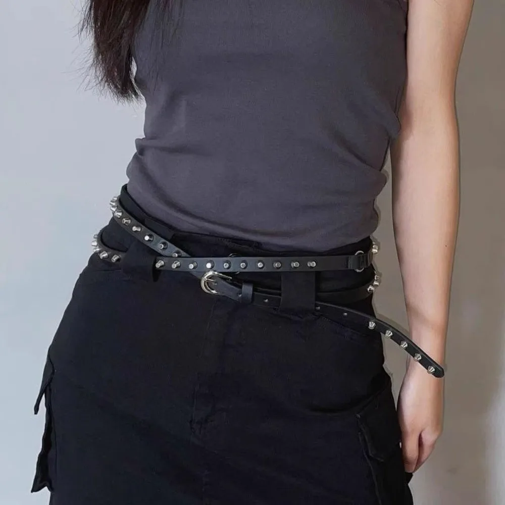 

Винтажный тонкий женский ремень с заклепками, удлиненный кожаный пояс с двойной петлей и гвоздями-ведром, черное платье, джинсовый ремень, женский