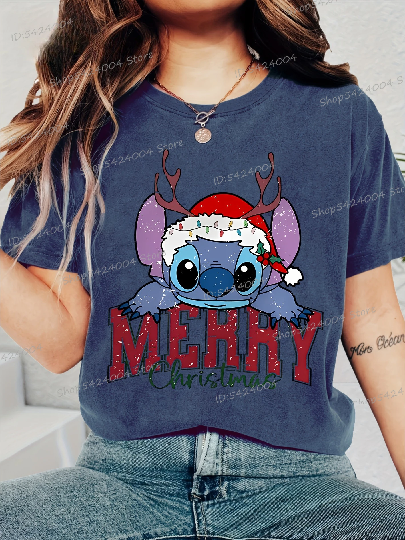 تي شيرت نسائي "عيد ميلاد سعيد"، بلايز كاجوال بأكمام قصيرة مع طباعة الرنة ندفة الثلج الاحتفالية، هدية قمصان عيد الميلاد