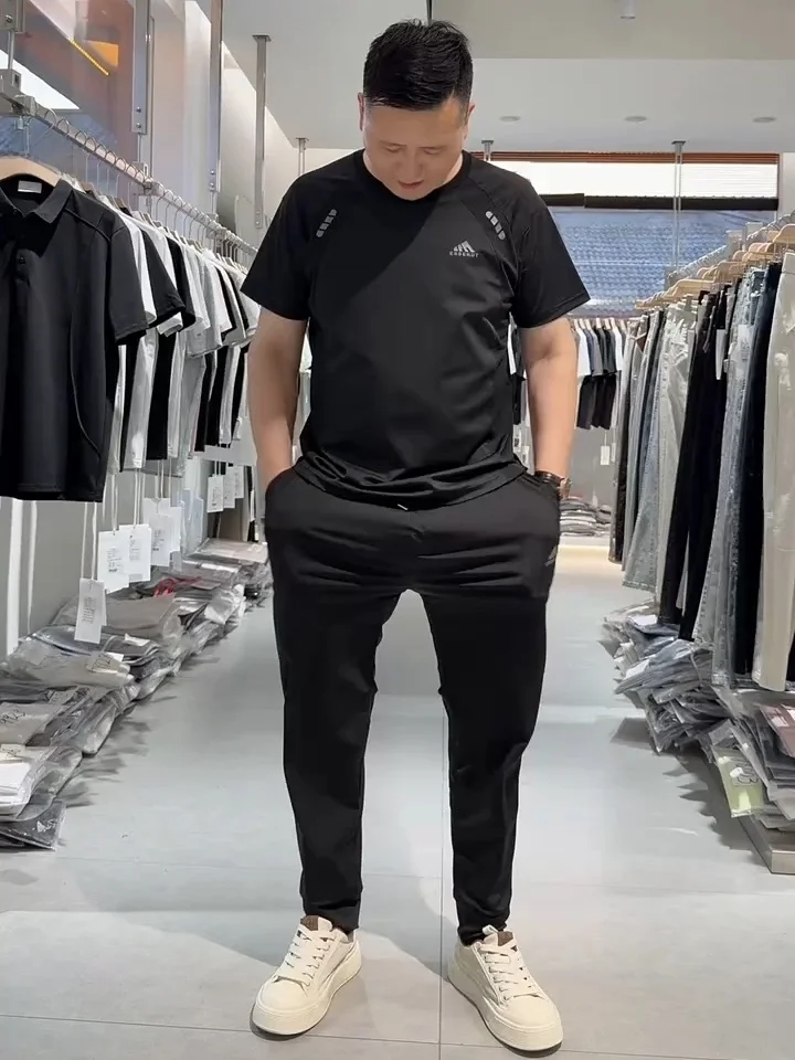 men's-summer-ice-silk-breathable-short-sleeve-two-piece-set-elastic-comfortable-casual-sportswear-youth-fashionable-t-shirt