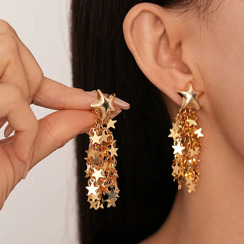 

1 Pair of Trendy Stylish Golden Dangle Earrings Star Tassel Design Match Daily Outfits Party Accessories Fashionable Stuff