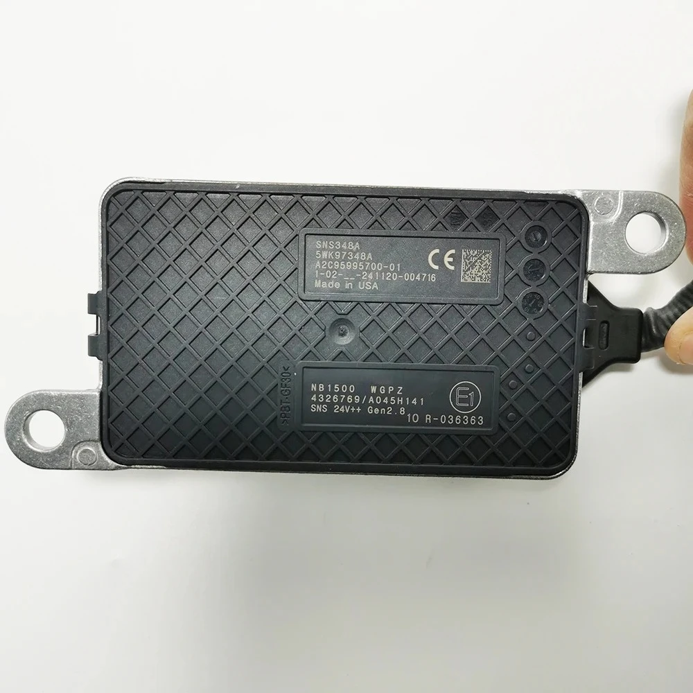 Original High quality New For 4326769 5WK97348A 5WK9 7348A LOW price Diesel engine parts SCR system 24V nox sensor
