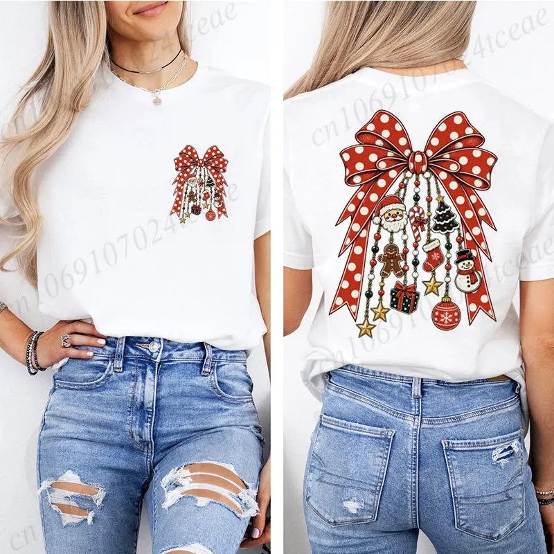Weihnachts-T-Shirt mit Front- und Rückendruck, Polka-Dot-Schleife, Weihnachtsanhänger, Grafik-T-Shirt, Weihnachtsmann, Schneemann, Lebkuchenmann, Weihnachtsfeiertags-T-Shirts – Detail 5