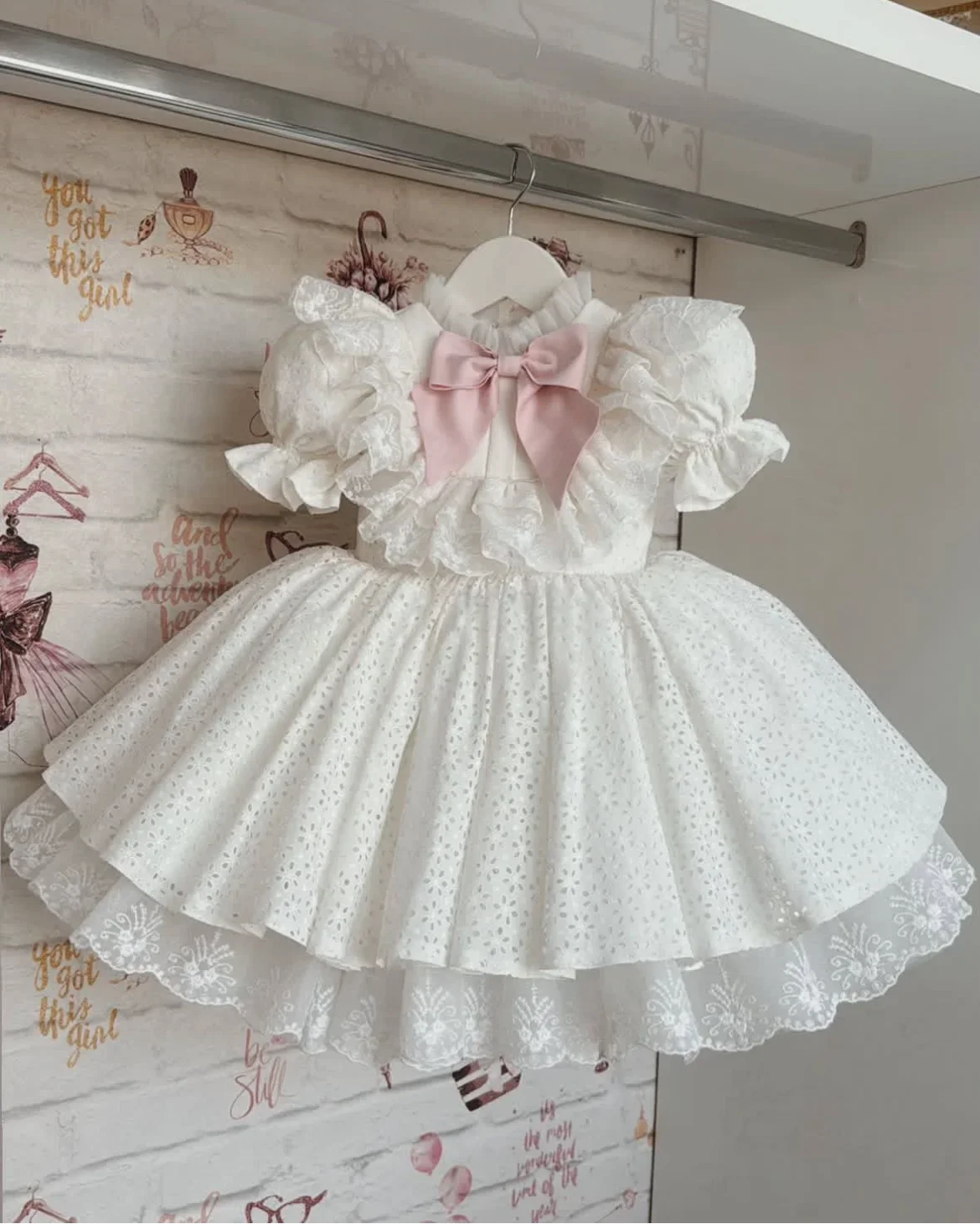 Baby Girl Summer White Exquisite Lace Turkish Vintage Princess Ball Gown Dress for Birthday Holiday Eid Photography B66