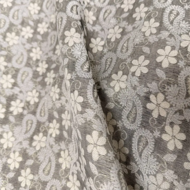 Thin slightly translucent silk cashew jacquard fabric with glittering gold thread fairy dress for women's clothing yarn