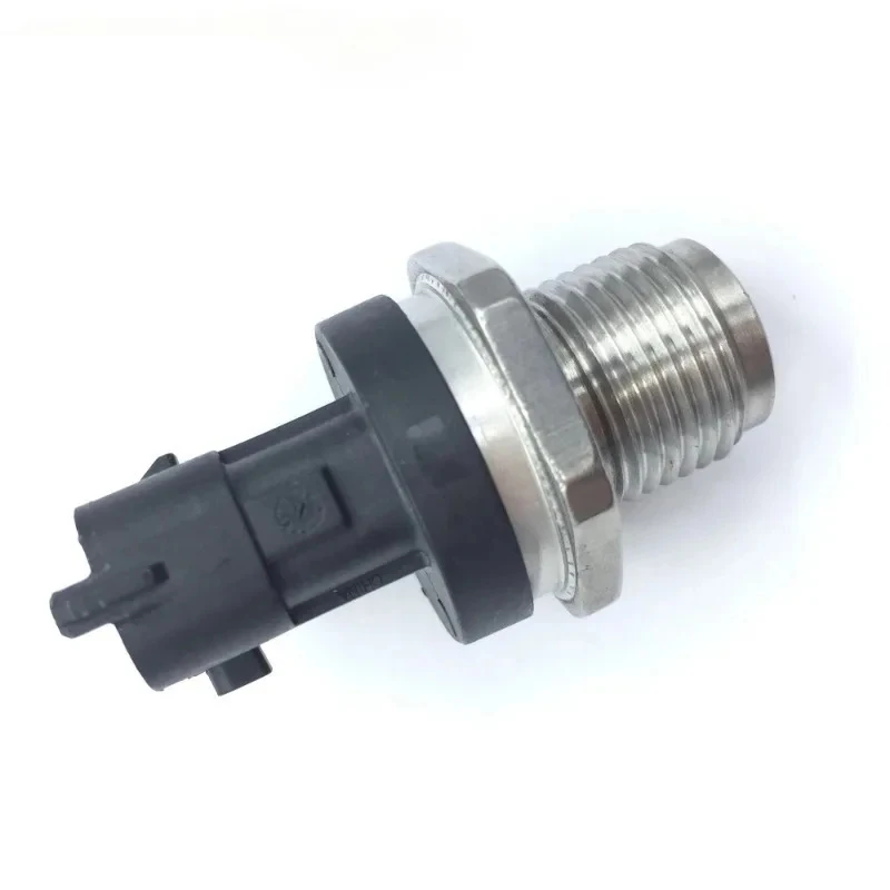 1 peça melhor novo sensor de pressão do trilho de combustível 0281002851 para Dodge RAM VW FORD Cargo 1722 E 01 Fiat Iveco OE 0281006325